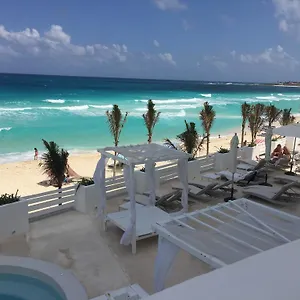 Estudios Yalmakan Apartment Cancún
